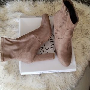 Steve madden bootie (wore once)
